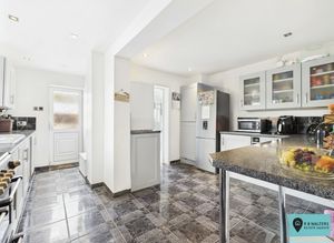 Kitchen - click for photo gallery